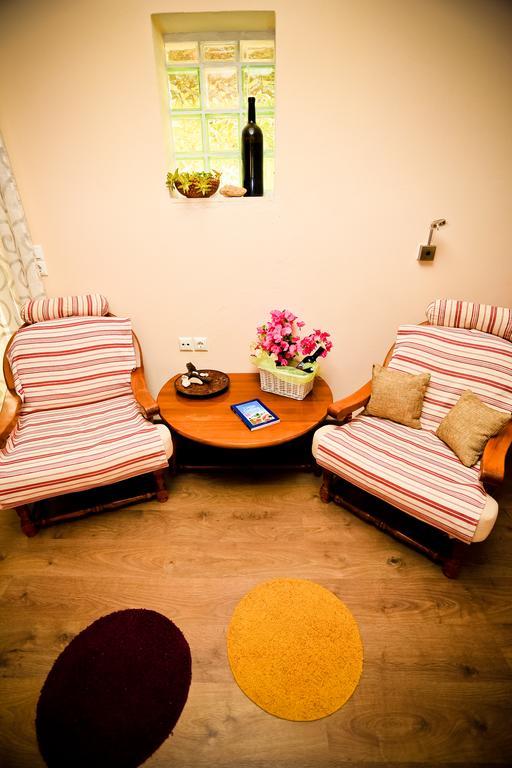 Home Suites Herszonisszosz Szoba fotó