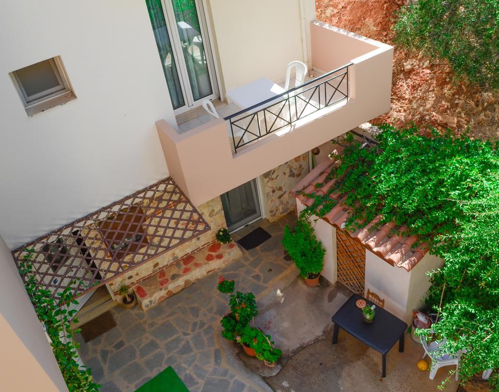 Home Suites Herszonisszosz Kültér fotó