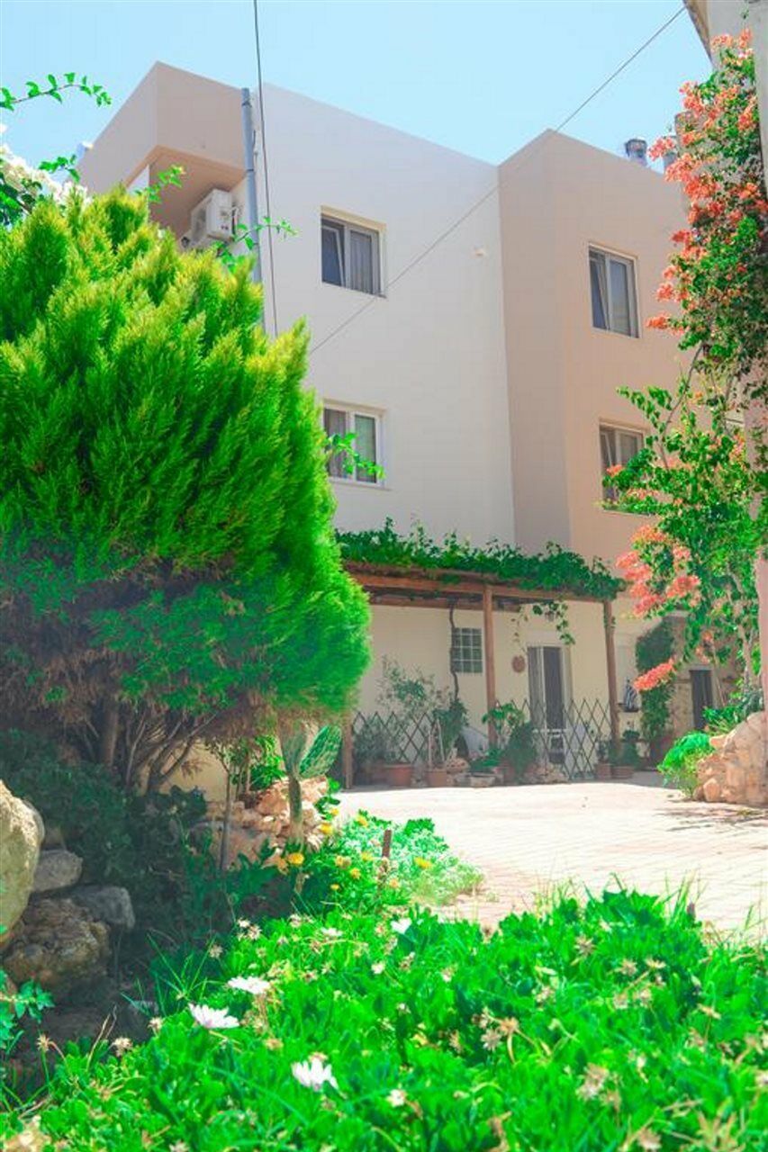 Home Suites Herszonisszosz Kültér fotó